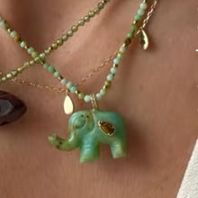 Cargar imagen en el visor de la galería, Gargantilla ELEFANTE TURQUESA
